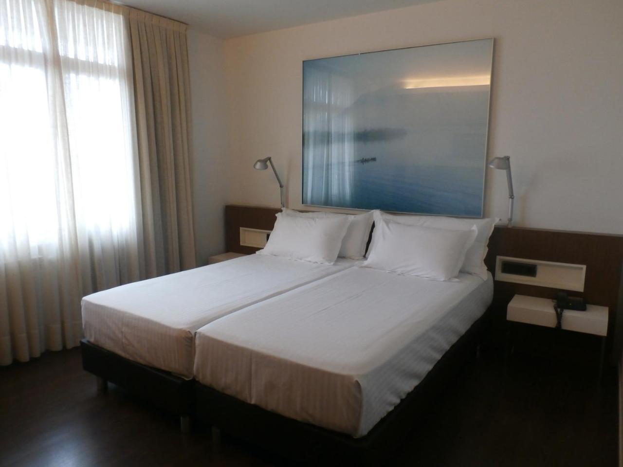 Hotel Los Angeles Guarnizo Buitenkant foto